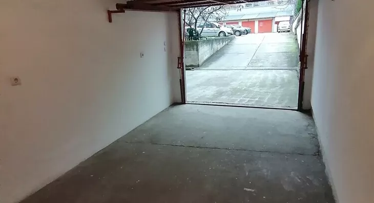 Garaža | 4zida