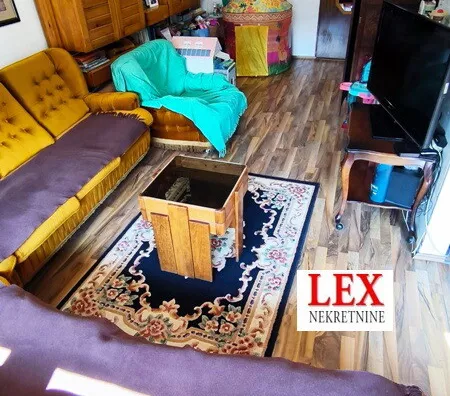 Petosoban stan | 4zida