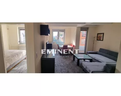 Đuke Dinić | 4zida.rs