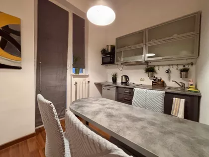 Makedonska | 4zida.rs