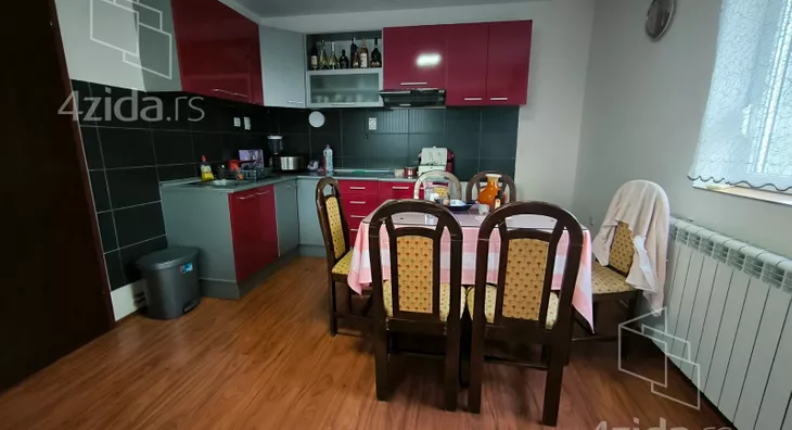 3-etažna kuća | 4zida