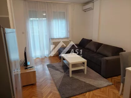 Trg majke Jevrosime | 4zida.rs