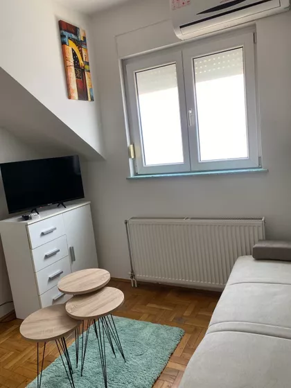 Tekelijina 23 | 4zida.rs