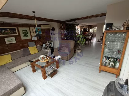 Cara Dušana | 4zida.rs