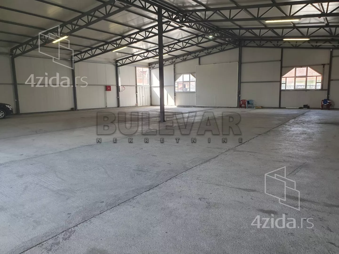 Lokal | 4zida