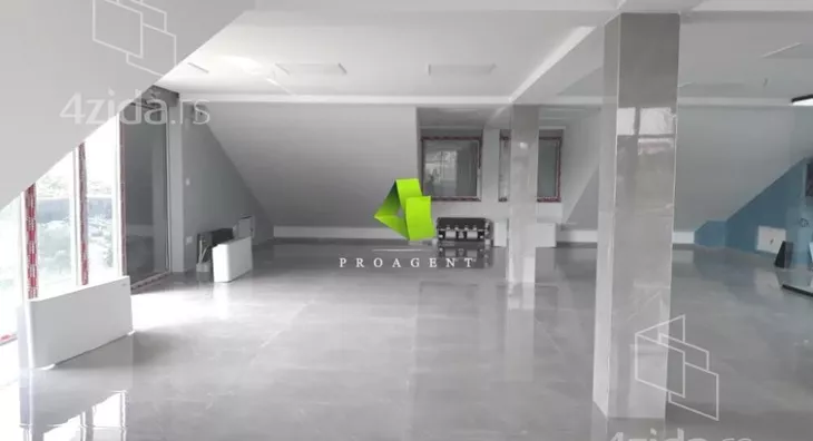 Poslovni prostor | 4zida