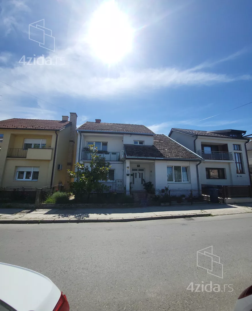 2-etažna kuća | 4zida