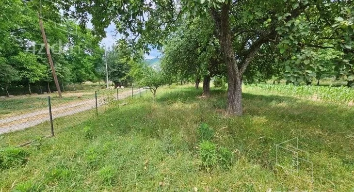 Plac | 4zida