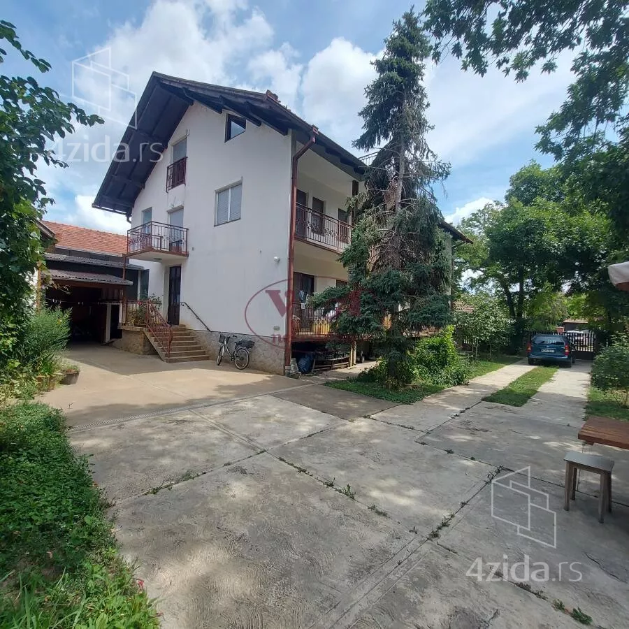 Kuća | 4zida