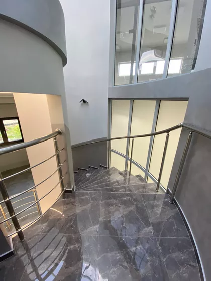 Industrijska 16A | 4zida.rs