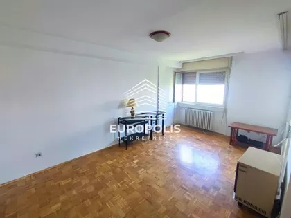 Banjica | 4zida.rs