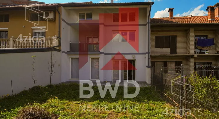 3-etažna kuća | 4zida