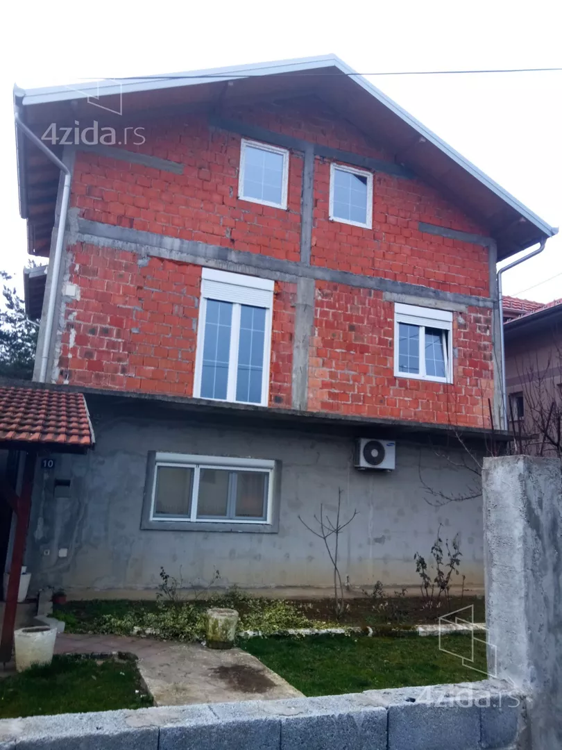 3-etažna kuća | 4zida
