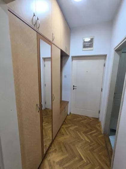 Radnička | 4zida.rs