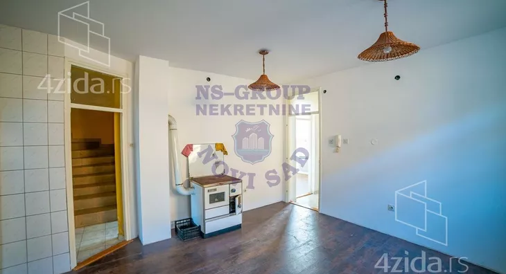 4-etažna kuća | 4zida