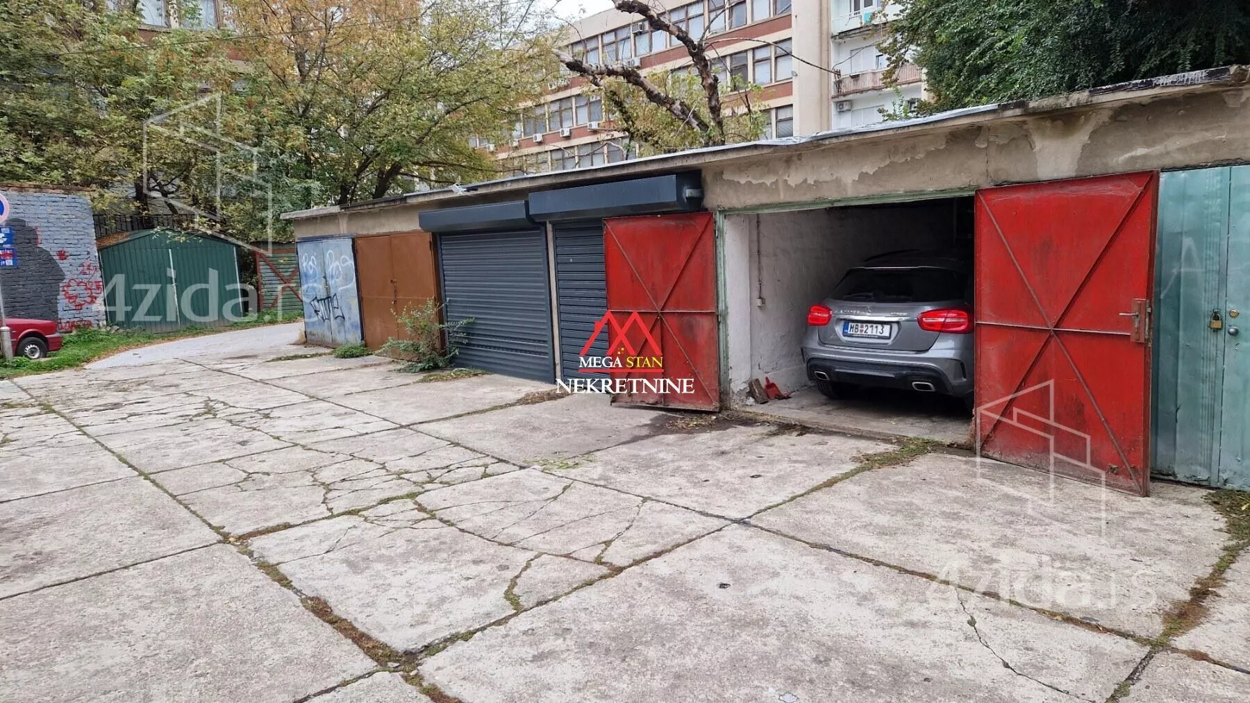 Garaža | 4zida