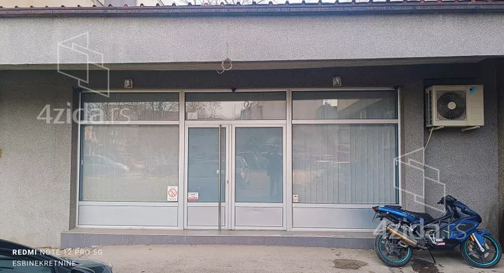 Poslovni prostor | 4zida