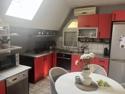 Dobrička | 4zida.rs