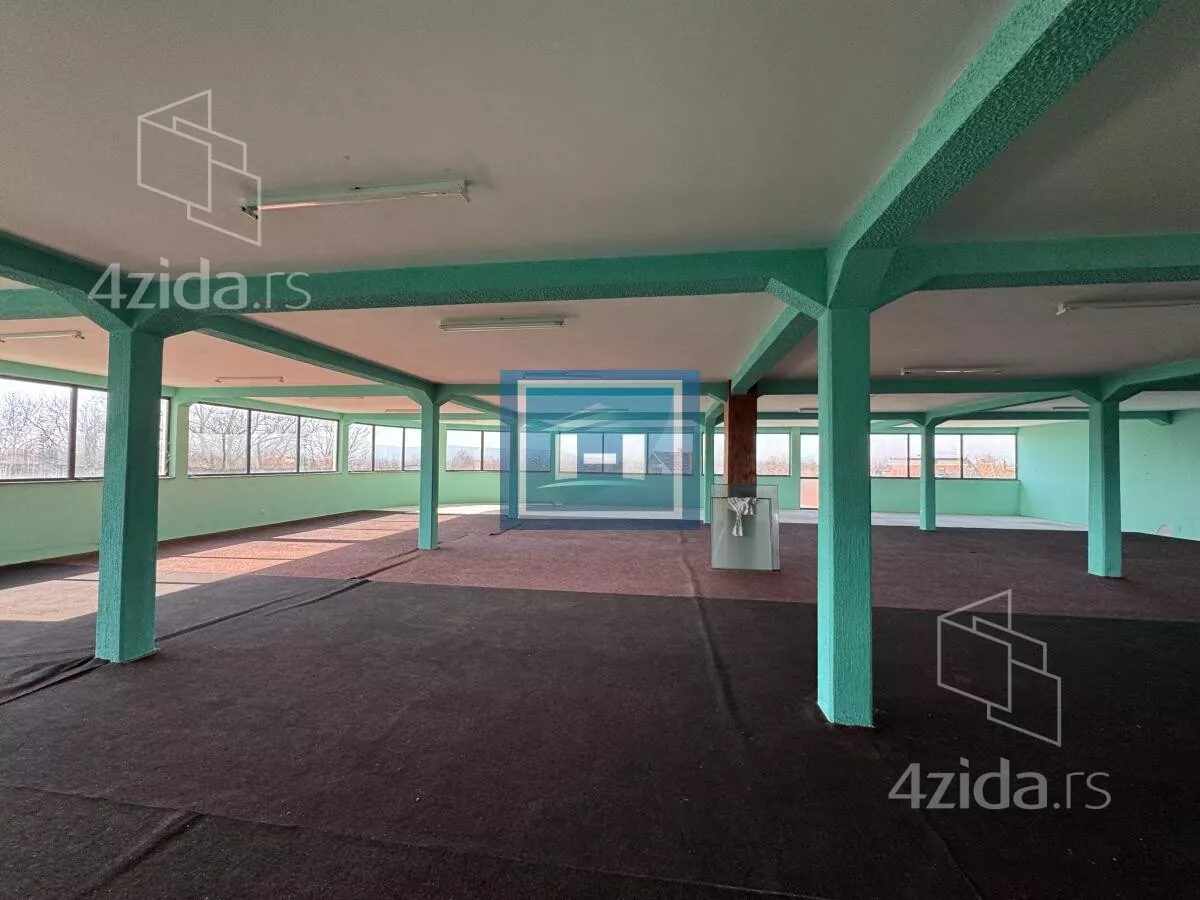 Poslovni prostor | 4zida