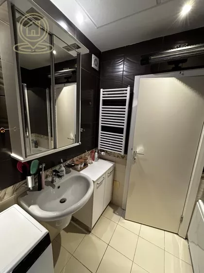 Krunski Venac | 4zida.rs