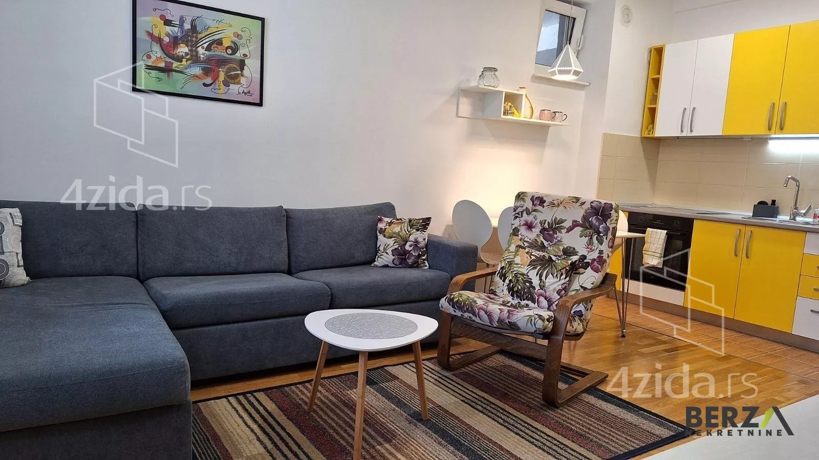 Jednoiposoban stan | 4zida