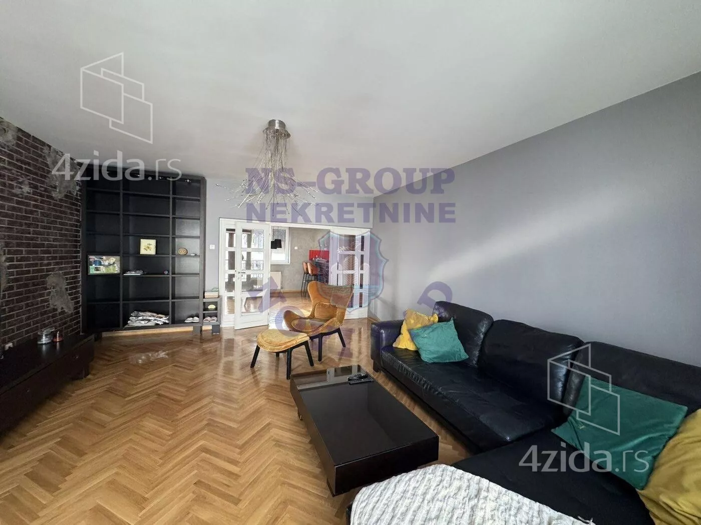 Petosoban stan | 4zida