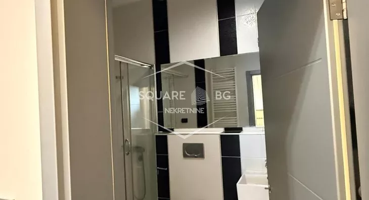 Šestosoban stan | 4zida