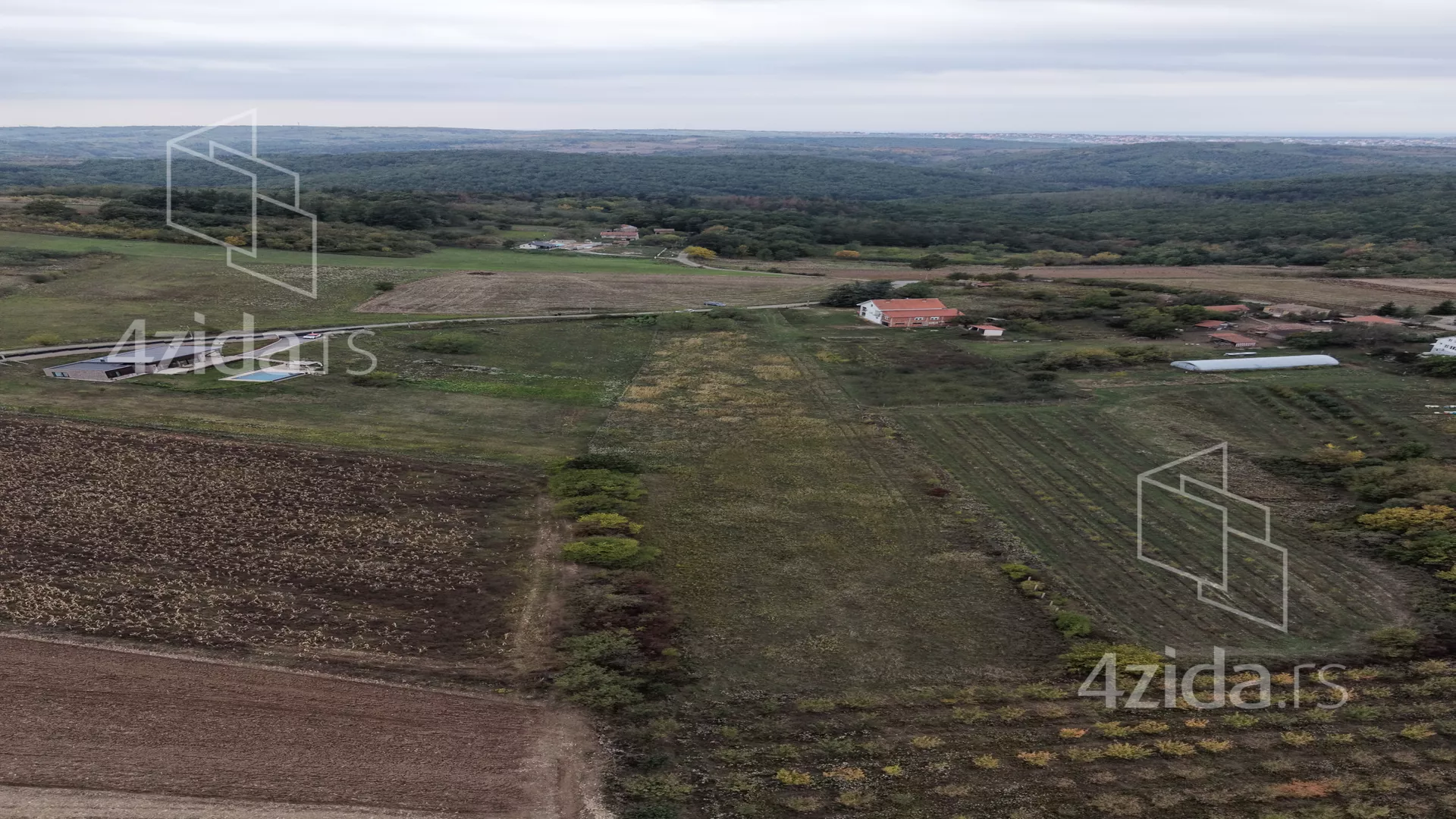 Građevinsko zemljište | 4zida