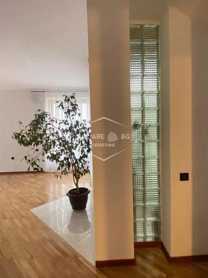 Rucovićeva | 4zida.rs