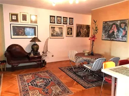 Slavujev Venac | 4zida.rs