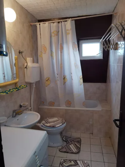 Generala Milojka Lešjanina 11 prvi ulaz | 4zida.rs