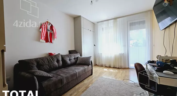 Petosoban stan | 4zida