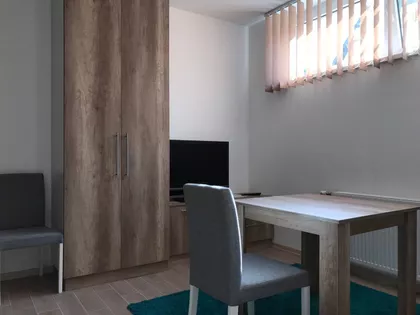 Vuka Karadžića | 4zida.rs