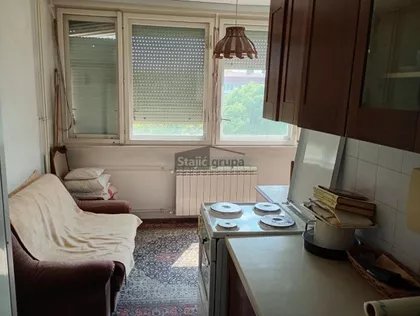 Glasinačka | 4zida.rs