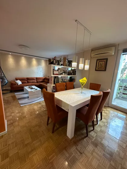 Đorđa Nikšića Johana 3 | 4zida.rs