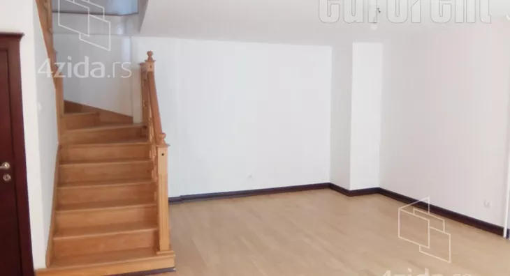 4-etažna kuća | 4zida