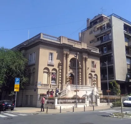 Krunski Venac | 4zida.rs
