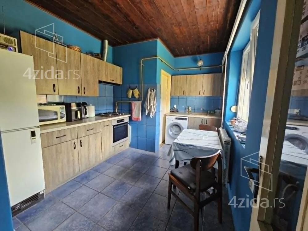 Kuća | 4zida