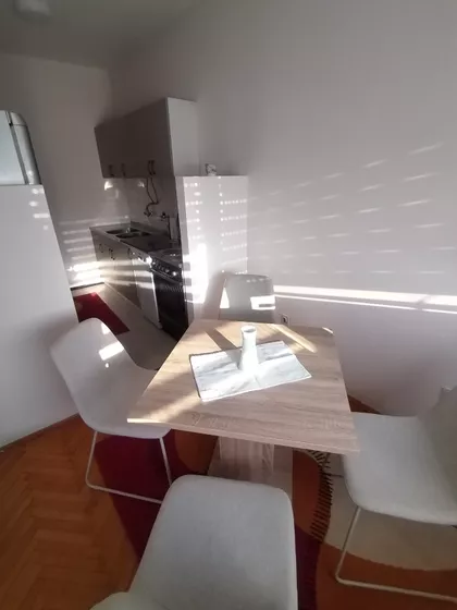 Jastrebačka | 4zida.rs