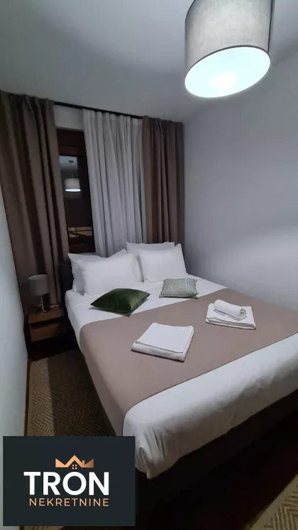 Nemanjina | 4zida.rs