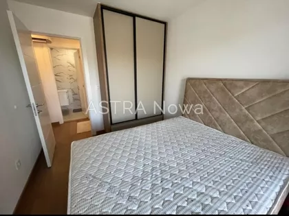 Tošin Bunar | 4zida.rs