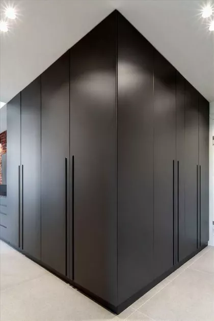 Cara Uroša | 4zida.rs