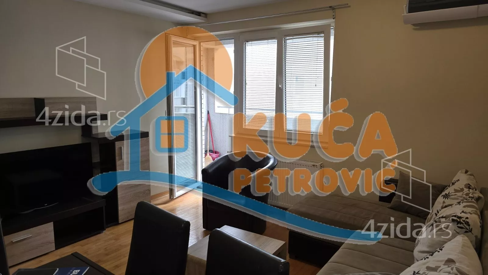 Dvoiposoban stan | 4zida