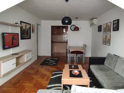 Gundulićeva 15 | 4zida.rs