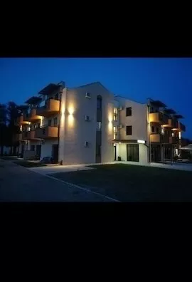 Turistički objekat | 4zida