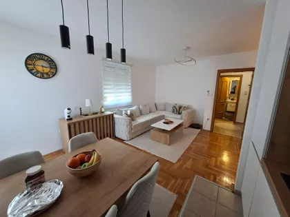 Nemanjina | 4zida.rs