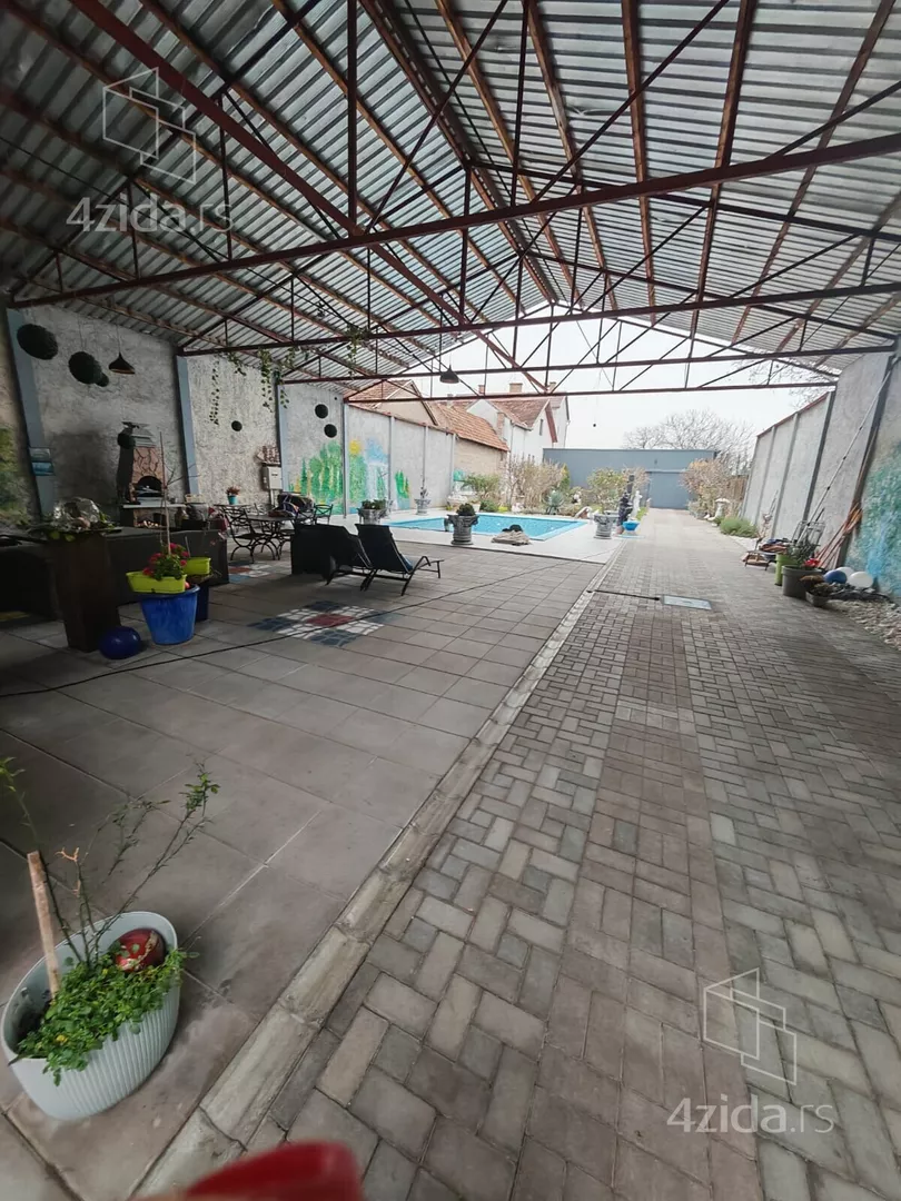 3-etažna kuća | 4zida