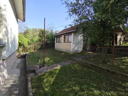 Boleč | 4zida.rs