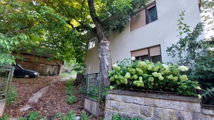 Rujište | 4zida.rs