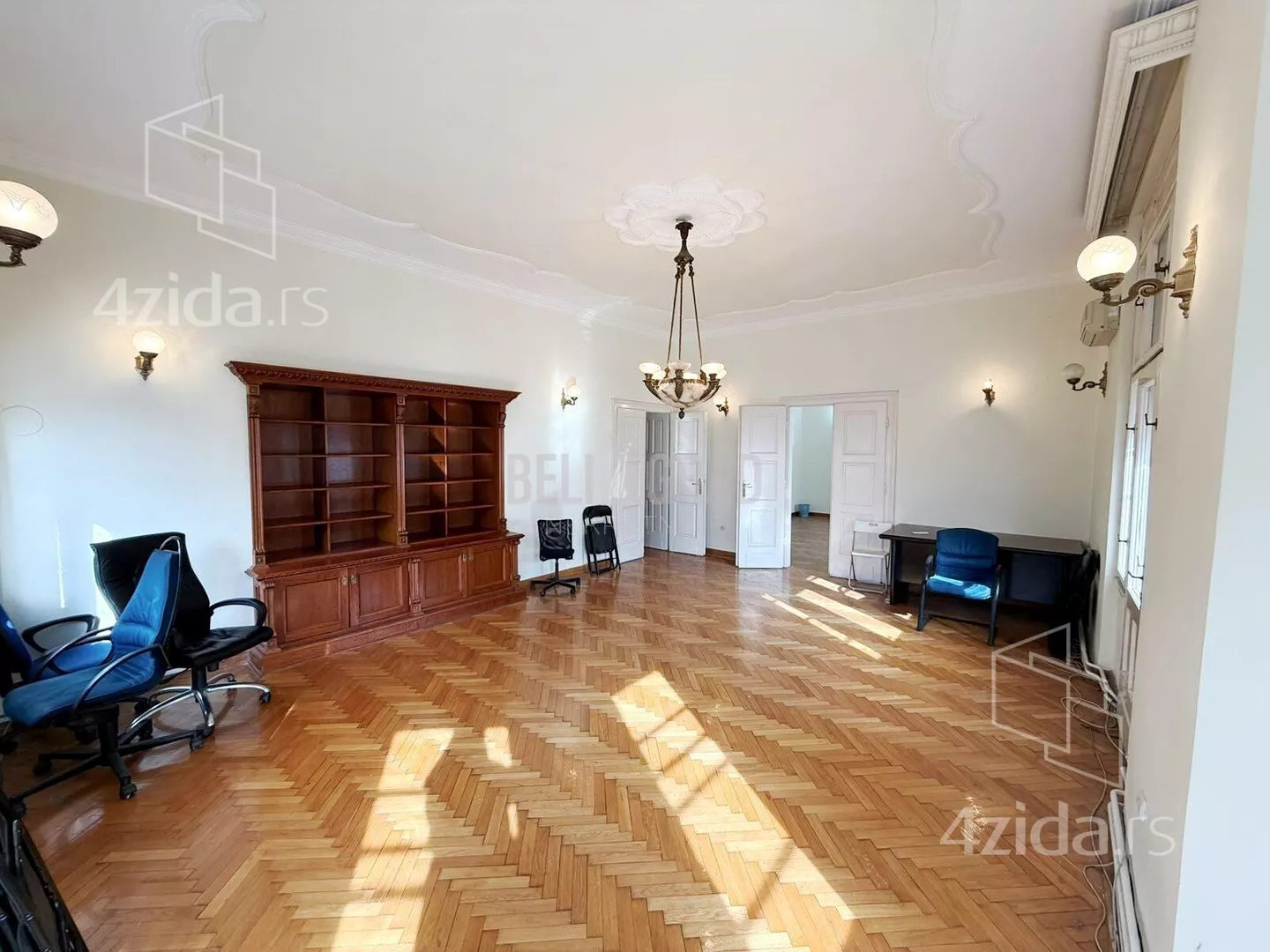 Šestosoban stan | 4zida